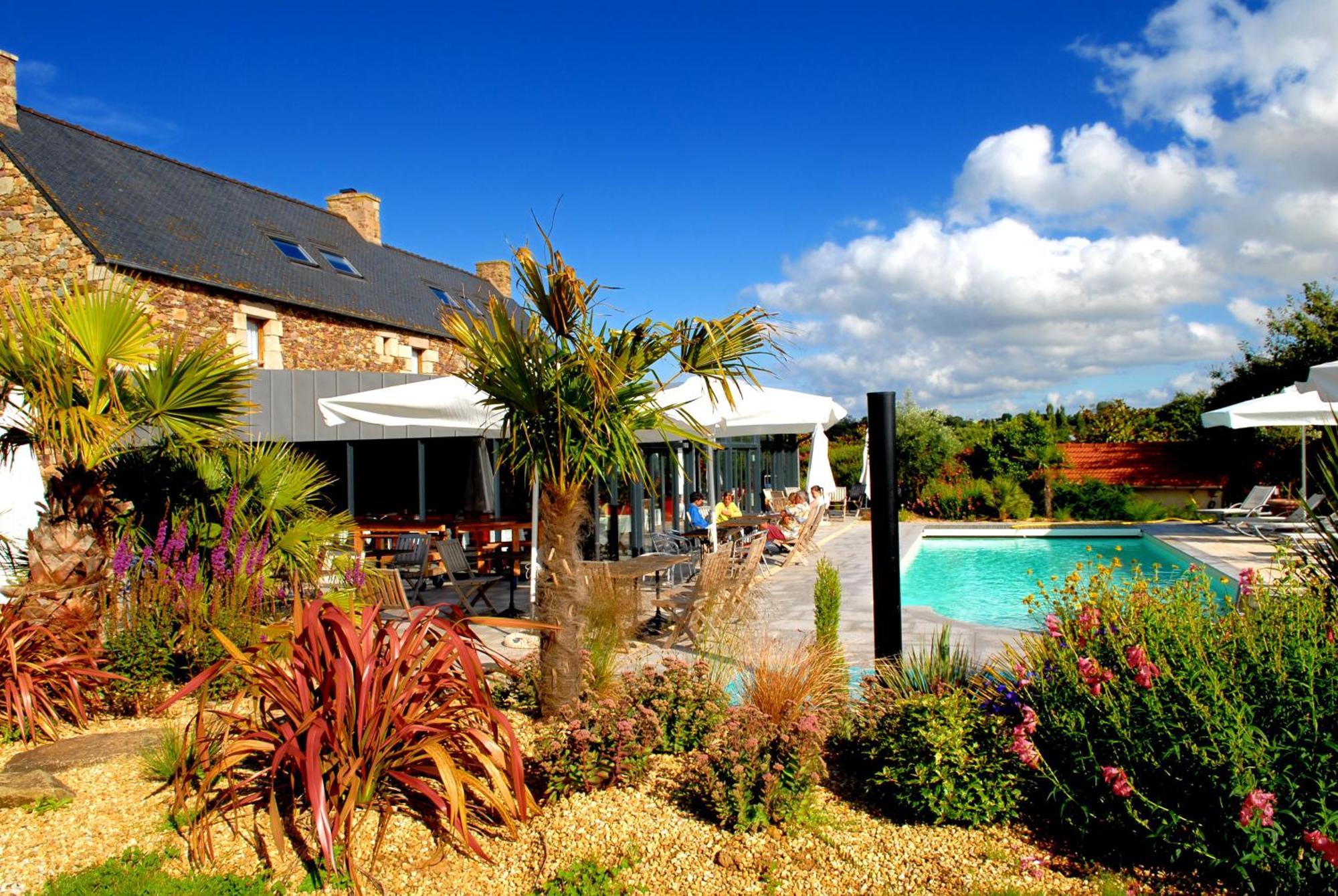 Domaine De Kermodest Hotel Quemper-Guézennec Exterior foto