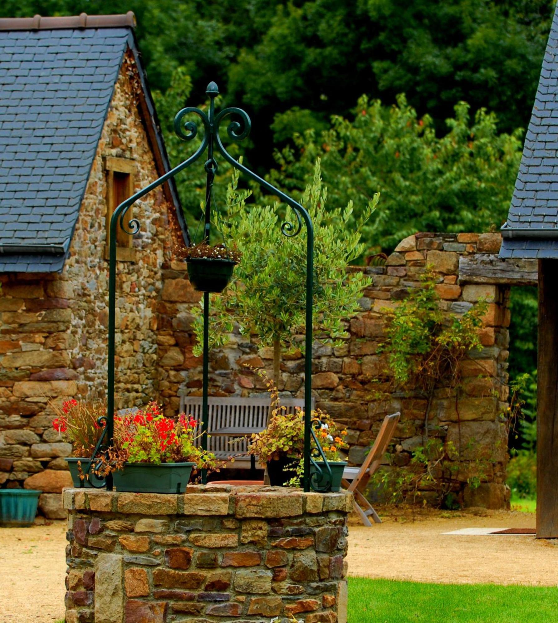 Domaine De Kermodest Hotel Quemper-Guézennec Exterior foto